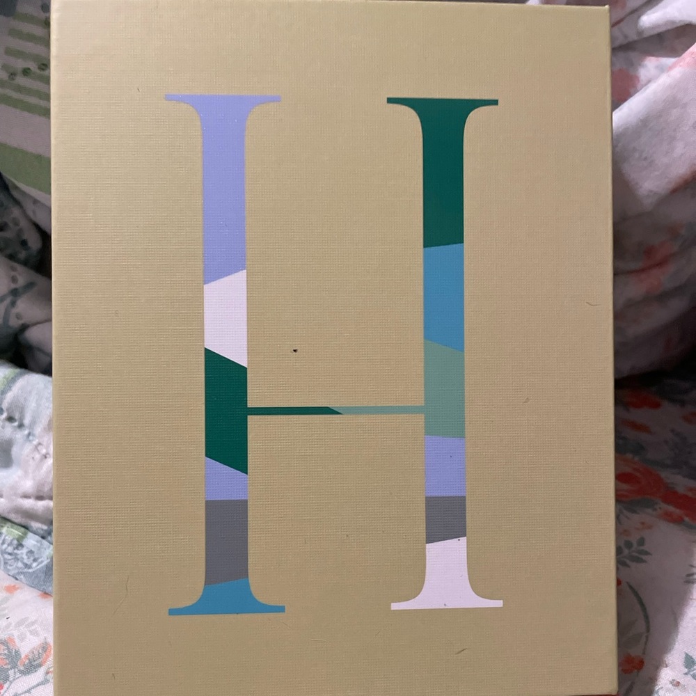 Anthropologie Letter H Stationary